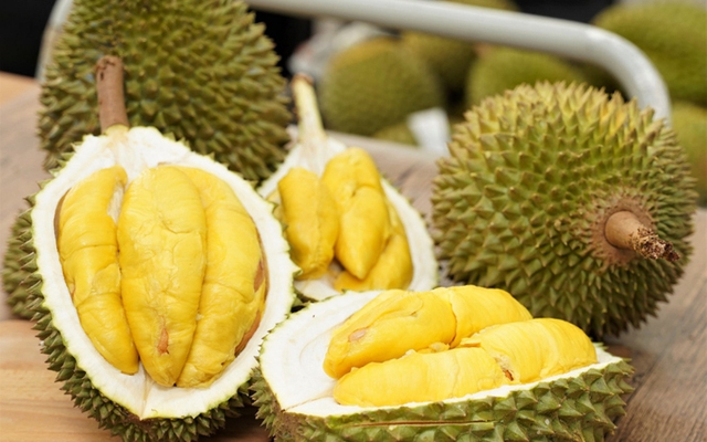 Ăn sầu ri&ecirc;ng chung với thứ n&agrave;y, một phụ nữ su&yacute;t qua đời v&igrave; suy h&ocirc; hấp - Ảnh 1.