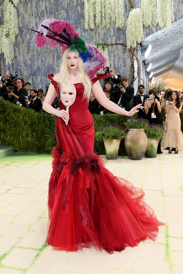 Met Gala 2026: Tượng tạc, thiết kế đi&ecirc;u khắc cơ thể ngập tr&agrave;n, BLACKPINK vẫn l&agrave; trung t&acirc;m b&agrave;n t&aacute;n- Ảnh 55.
