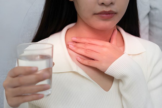 Nữ người mẫu ảnh gợi cảm người Nhật 27 tuổi qua đời chỉ sau 5 ng&agrave;y tuy&ecirc;n bố giải nghệ, b&aacute;c sĩ: Tại 1 thứ trong cổ họng  - Ảnh 3.