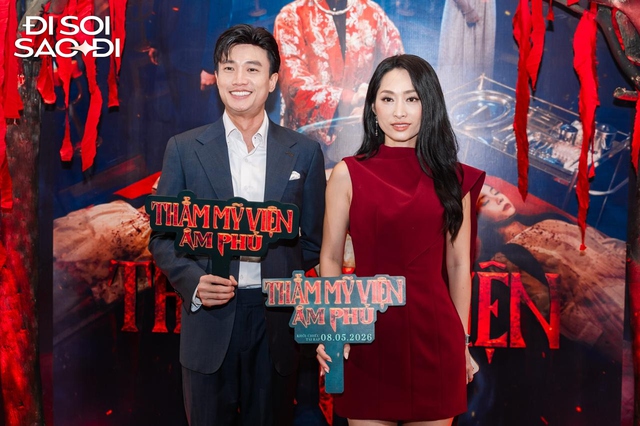 Thảm đỏ HOT nhất hôm nay: Ngọc Trinh - Tiểu Vy đọ sắc khét lẹt, một mỹ nhân khoe vòng 1 bốc lửa đốt cháy sự kiện- Ảnh 7.