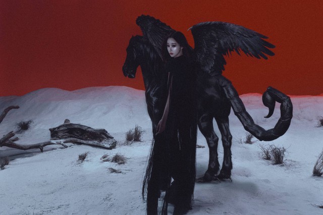 Nh&oacute;m đại mỹ nh&acirc;n quyết "kh&ocirc; m&aacute;u" chuyến n&agrave;y: Mời G-DRAGON h&aacute;t chung, visual độc dị lấn lướt showbiz - Ảnh 20.