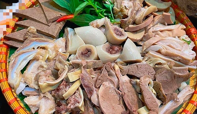 Người đ&agrave;n &ocirc;ng 56 tuổi tử vong v&igrave; đột quỵ, người nh&agrave; nức nở: "&Ocirc;ng ấy c&ograve;n chẳng bao giờ ăn đồ chi&ecirc;n r&aacute;n" - Ảnh 3.