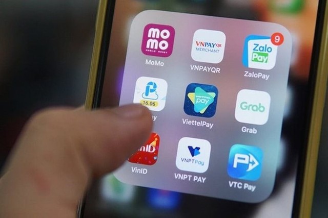 C&ocirc;ng an cảnh b&aacute;o c&aacute;c giao dịch chuyển khoản từ v&agrave;i trăm ngh&igrave;n đồng, đi k&egrave;m nội dung n&agrave;y - Ảnh 1.