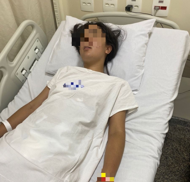 C&ocirc; g&aacute;i 25 tuổi tử vong chỉ 5 th&aacute;ng sau khi ph&aacute;t hiện ung thư da, b&aacute;c sĩ nhắc: Trẻ mấy, thấy 4 thứ phải mau đi kh&aacute;m!- Ảnh 1.