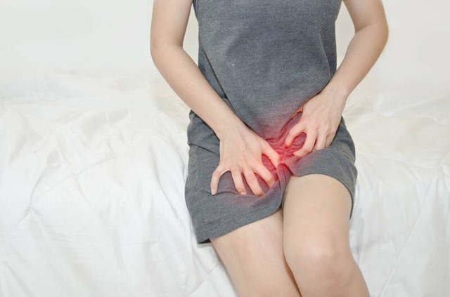 Chị em ch&uacute; &yacute;: 4 h&agrave;nh vi g&acirc;y hại nhất cho v&ugrave;ng k&iacute;n, sạch sẽ qu&aacute; ho&aacute; dở, "chuyện ấy" nhiều kh&ocirc;ng c&oacute; trong danh s&aacute;ch - Ảnh 1.