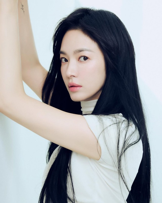 Song Hye Kyo cứ thế này ai mà chịu nổi!- Ảnh 7. Song Hye Kyo cứ thế này ai mà chịu nổi!- Ảnh 7.