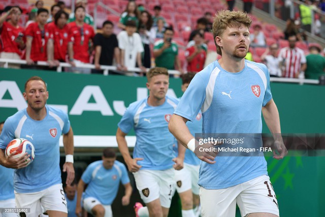 Diễn biến ĐT H&agrave;n Quốc đối đầu CH Czech v&agrave;o 9h s&aacute;ng nay 12/6: "Song s&aacute;t" Son Heung-min v&agrave; Lee Kang-in đ&aacute; ch&iacute;nh - Ảnh 3.