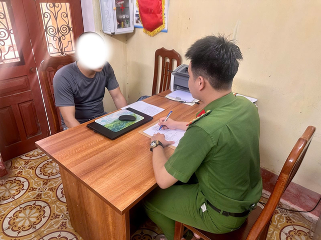 Người đứng tên tài khoản ngân hàng phải ra giải trình với công an nếu phát sinh những giao dịch này - Ảnh 1.