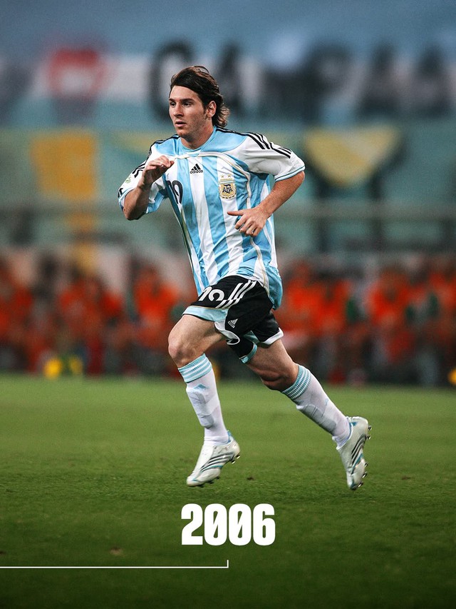 Messi ghi b&agrave;n tại 5 kỳ World Cup san bằng kỷ lục thế kỷ của Ronaldo - Ảnh 2.