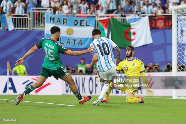 Argentina 3-0 Algeria (Hiệp 2): Messi lập hat-trick đầu ti&ecirc;n tại World Cup 2026 - Ảnh 12.