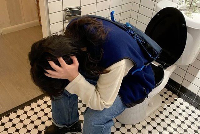 Ch&acirc;n tay kh&ocirc;ng b&eacute;o nhưng bụng ng&agrave;y c&agrave;ng to? B&aacute;c sĩ cảnh b&aacute;o khẩn: C&oacute; thể "vua ung thư" đ&atilde; đến - Ảnh 3.