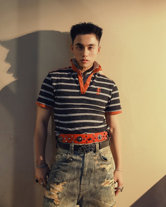 Nam ca sĩ c&oacute; anh trai l&agrave; sao hạng S Việt Nam, vừa ra mắt đ&atilde; nổi tiếng cả nước, hit 126 triệu views - Ảnh 1.
