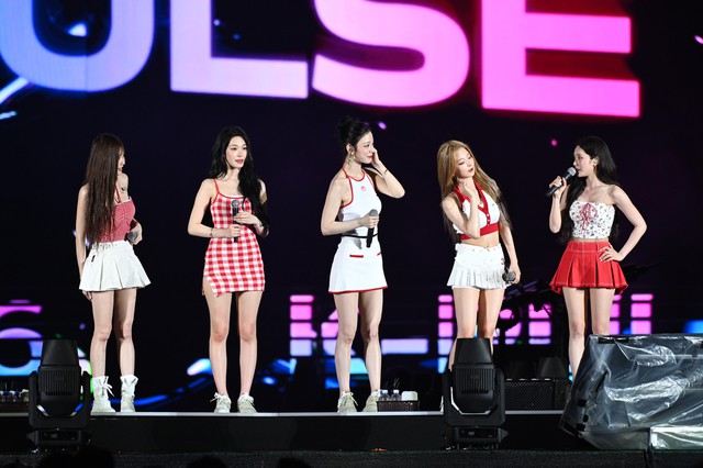 K-PULSE HANOI 2026 D-1: Nũ thần Sandara Park xuất hiện, lắc h&ocirc;ng thần sầu kh&ocirc;ng ai dời mắt nổi - Ảnh 19.