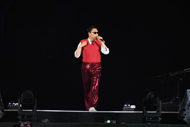 K-PULSE HANOI 2026 D-1: Performance-König PSY bringt milliardenfach angesehenen Superhit mit vietnamesischen Fans nach Hanoi 