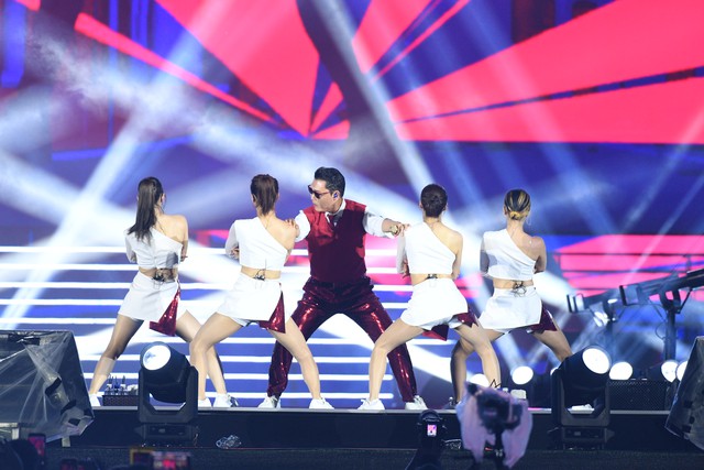 K-PULSE HANOI 2026 D-1: Performance-König PSY bringt milliardenfach angesehenen Superhit mit vietnamesischen Fans nach Hanoi 