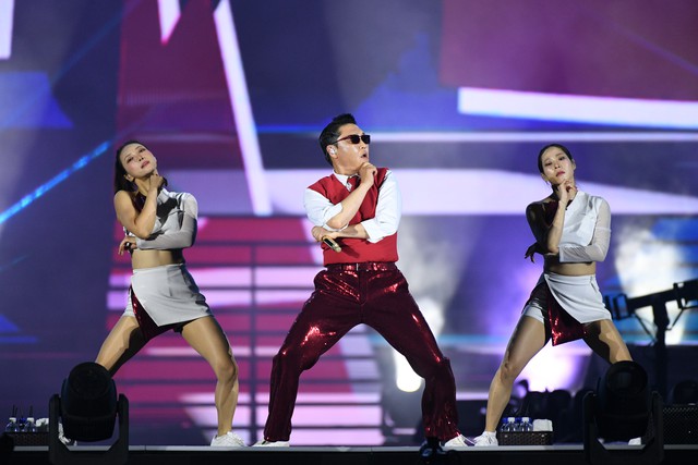 K-PULSE HANOI 2026 D-1: Performance-König PSY bringt milliardenfach angesehenen Superhit mit vietnamesischen Fans nach Hanoi 