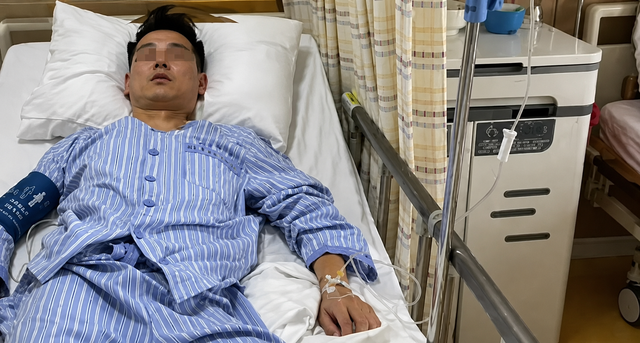 Người đàn ông ung thư dạ dày giai đoạn cuối phát hiện con gái duy nhất không cùng huyết thống: "Tôi 1 mình nuôi con bé hơn 10 năm" - Ảnh 1.