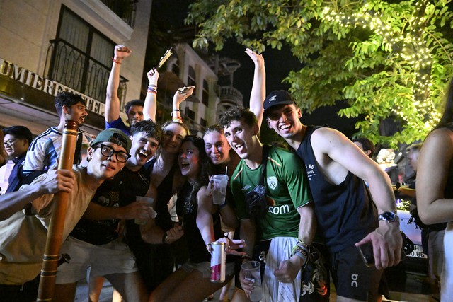Màn ngược dòng khó tin của Argentina khiến fan như nổ tung: