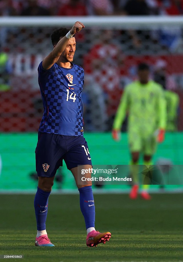 Diễn biến Bồ Đào Nha vs Croatia: VÀOOO RỒI! Ronaldo gỡ hoà 1-1 - Ảnh 2.
