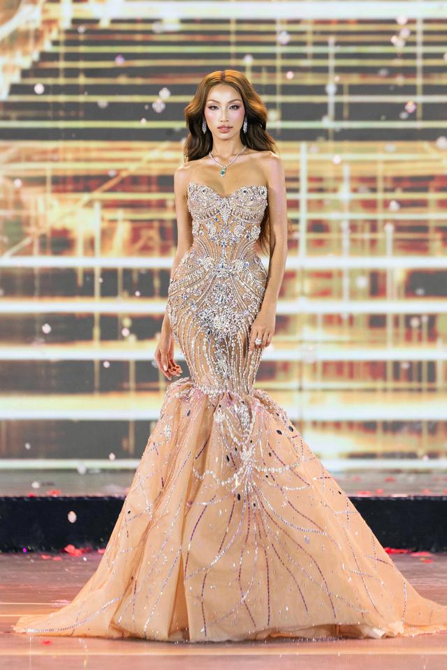 Chung kết Miss Grand Vietnam 2026: Ngô Bảo Ngọc lọt Top 5 chung cuộc, bắt đầu thi ứng xử - Ảnh 5.