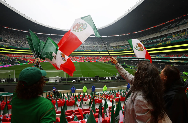 "Đại chiến" Mexico vs Anh lúc 7h sáng 6/7: Đã cội hình ra sân chính thức, trận đấu bị hoãn vì giông bão - Ảnh 7.