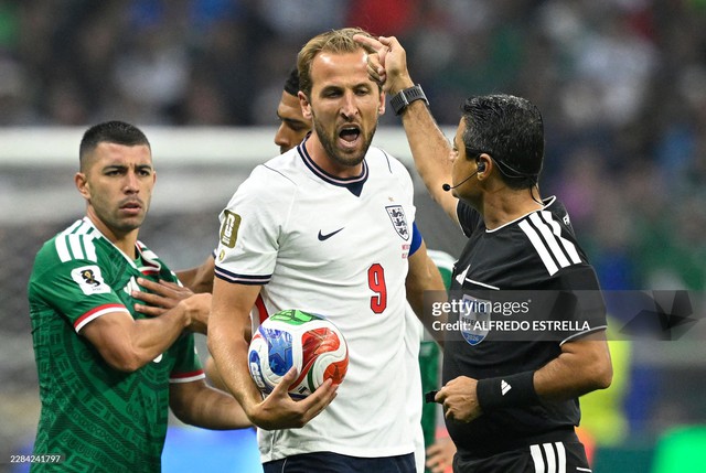 Anh 2-1 Mexico: Chủ nh&agrave; c&oacute; b&agrave;n gỡ, li&ecirc;n tiếp 3 b&agrave;n thắng được ghi chỉ trong 6 ph&uacute;t - Ảnh 5.