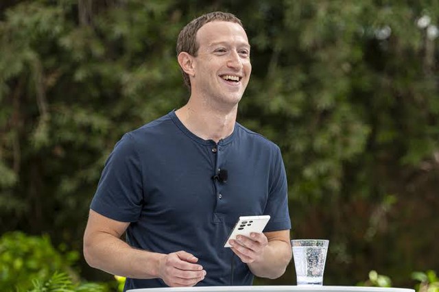 Ngôi nhà của ông chủ Facebook - Ảnh 1.