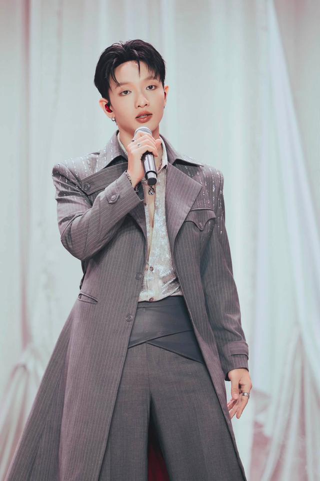 Thi Chông Gai mà vẫn bị chê mờ nhạt, vợ ca sĩ có hit 151 triệu views lên tiếng- Ảnh 1.