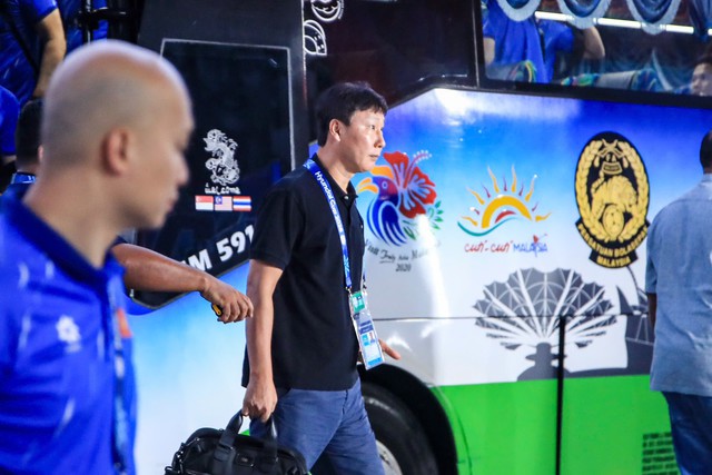 Diễn biến ĐT Malaysia vs Việt Nam b&aacute;n kết ASEAN Cup 20h00: Xu&acirc;n Son, T&agrave;i Lộc, Đ&igrave;nh Bắc c&ugrave;ng đ&aacute; ch&iacute;nh - Ảnh 2.