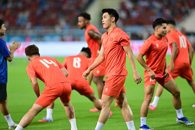 Diễn biến ĐT Việt Nam 0-1 Th&aacute;i Lan chung kết ASEAN Cup: Th&aacute;i Lan c&oacute; b&agrave;n thắng mở tỉ số  - Ảnh 7.