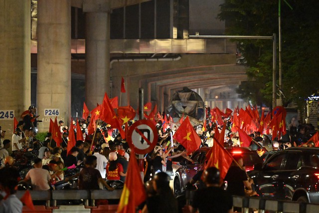 Vô địch rồi thì đi 