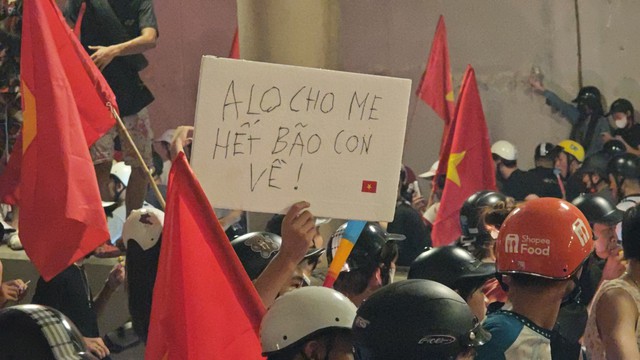 V&ocirc; địch rồi th&igrave; đi "b&atilde;o" th&ocirc;i! - Ảnh 27.