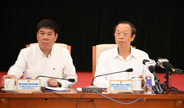 Bộ Gi&aacute;o dục họp b&aacute;o hướng xử l&iacute; 328 th&iacute; sinh trong vụ gian lận thi tại Tuy&ecirc;n Quang - Ảnh 3.