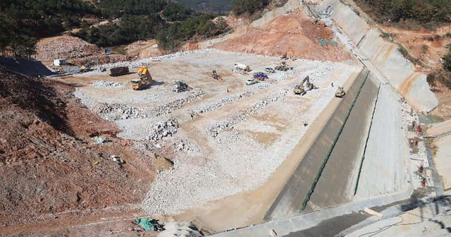 Di dời 2.700 người, thu hồi 1.273 ha đất để x&acirc;y dự &aacute;n vốn đầu tư 15.500 tỷ đồng ở quốc gia cạnh Việt Nam: X&acirc;y 5 khu t&aacute;i định cư mới, đ&agrave;o đường dẫn nước xuy&ecirc;n n&uacute;i gần 19 km - Ảnh 1.