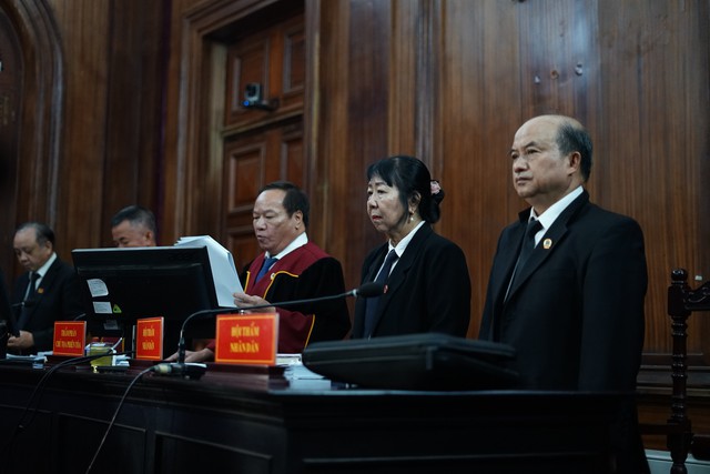 Người mẫu An T&acirc;y l&atilde;nh 8 năm t&ugrave;, Chi D&acirc;n 7 năm t&ugrave;, Tr&uacute;c Phương 6 năm t&ugrave; - Ảnh 1.