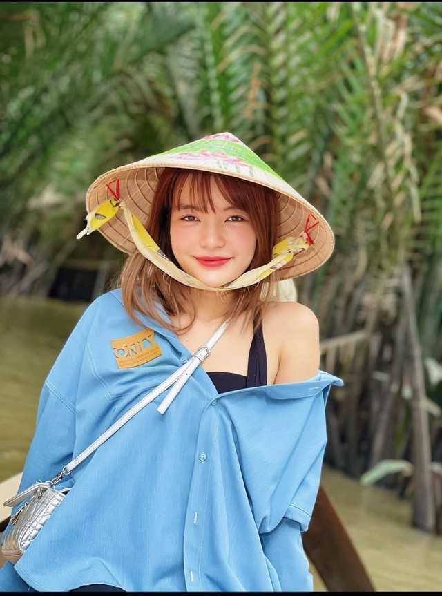 Vợ Mạc Văn Khoa trúng số - Ảnh 2.