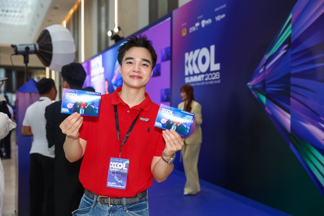 Thuỳ Anh - Chế Nguyễn Quỳnh Ch&acirc;u 