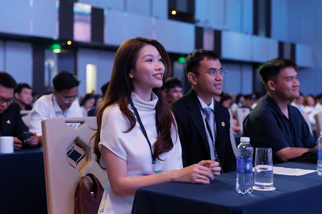 KOL Summit 2026: Ch&iacute;nh thức bước v&agrave;o 2 phi&ecirc;n chuy&ecirc;n đề thảo luận về AI, khủng hoảng niềm tin v&agrave; tương lai s&aacute;ng tạo - Ảnh 8.