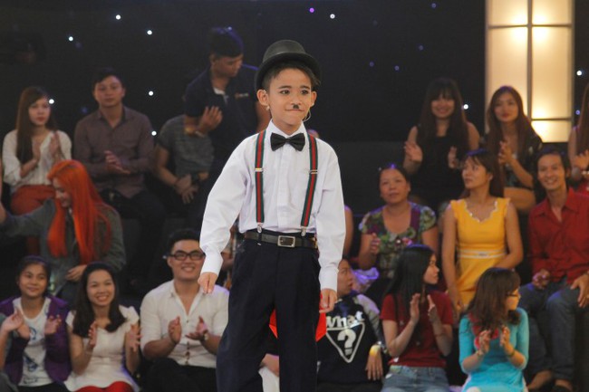 Trường Giang bất ngờ tự nhận m&igrave;nh l&agrave; Hari Won - Ảnh 15.