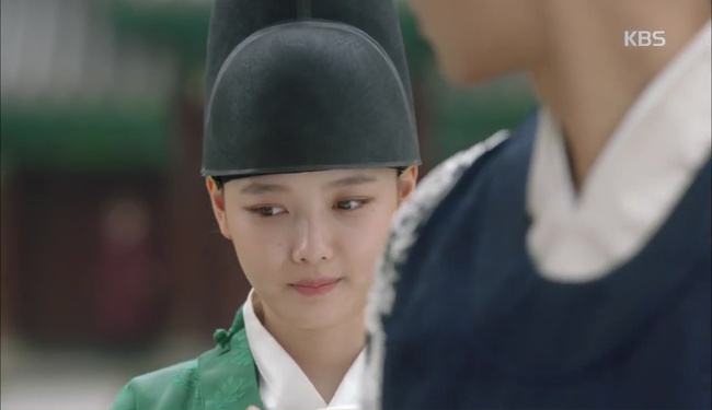 &ldquo;Moonlight&rdquo;: Th&acirc;n l&agrave; Thế tử, Park Bo Gum vẫn bị t&igrave;nh địch &ldquo;cướp tr&ecirc;n gi&agrave;n mướp&rdquo; như thường! - Ảnh 26.