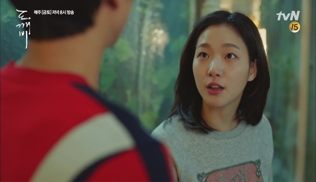 “Goblin”: Hé lộ sự thật kinh hoàng về mạng sống mong manh của cô dâu Kim Go Eun - Ảnh 59.