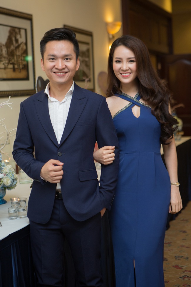 Thu Minh c&ugrave;ng hơn 50 nghệ sĩ h&aacute;t k&ecirc;u gọi l&agrave;m sạch biển - Ảnh 7.