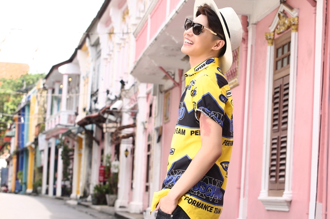 Noo Phước Thịnh quậy hết cỡ c&ugrave;ng học tr&ograve; trong bộ ảnh quảng b&aacute; Th&aacute;i Lan - Ảnh 5.