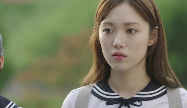 Park Shin Hye  bị Lee Sung Kyung ghen tị v&igrave; Kim Rae Won - Ảnh 3.