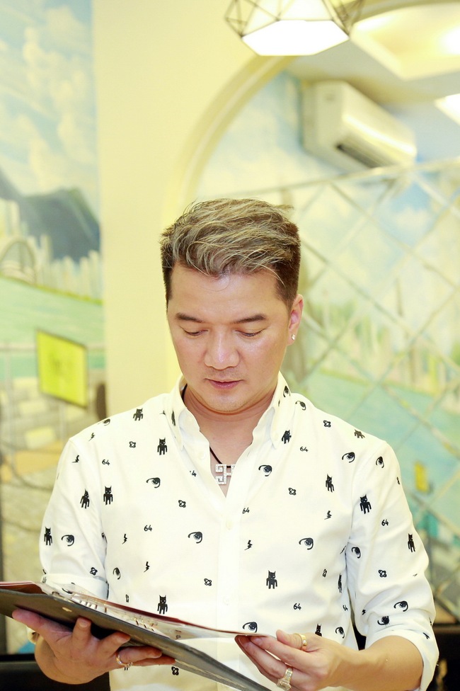 Đ&agrave;m Vĩnh Hưng, Th&agrave;nh Lương th&iacute;ch th&uacute; thưởng thức hải sản Hồng K&ocirc;ng tại H&agrave; Nội - Ảnh 6.