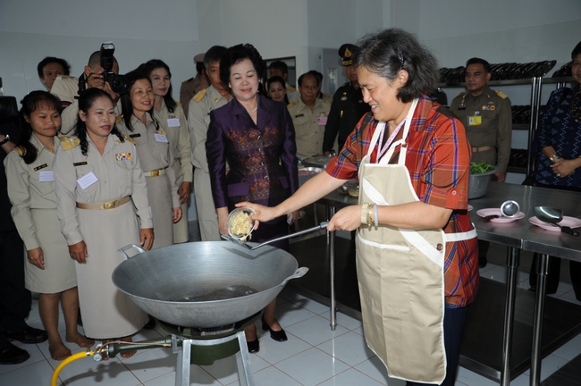 Ch&acirc;n dung n&agrave;ng C&ocirc;ng ch&uacute;a Th&aacute;i Lan được h&agrave;ng triệu người y&ecirc;u mến - Ảnh 5.