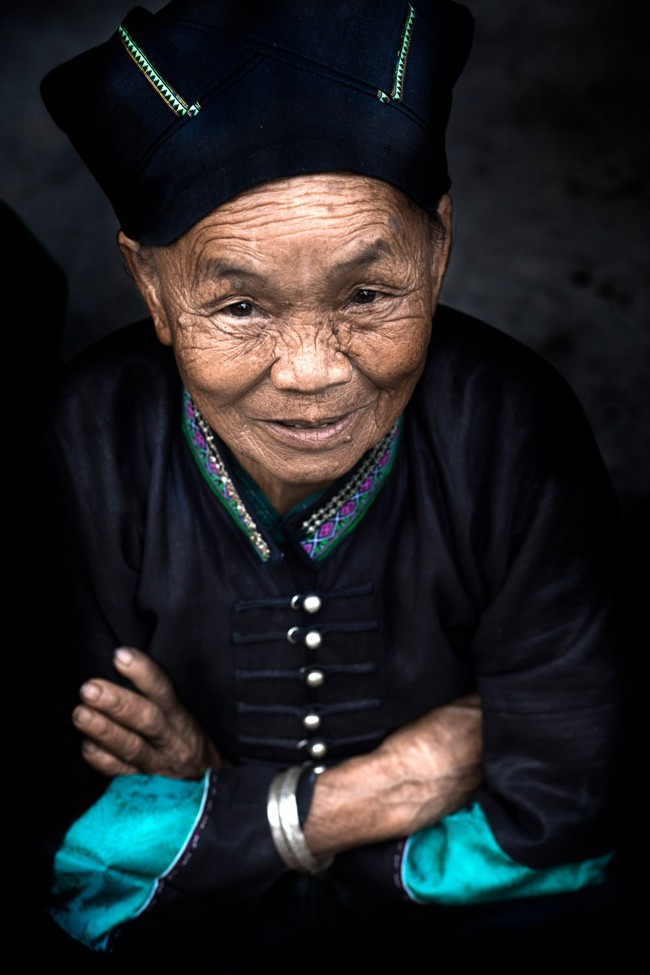 40 sắc tộc Việt Nam đẹp đẽ và sống động tuyệt vời trên báo chí phương Tây - Ảnh 6.