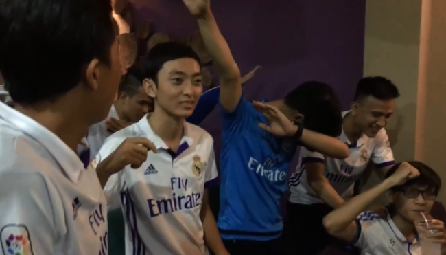 Real Madrid đăng clip fan Việt Nam thực hiện thử thách ma-nơ-canh - Ảnh 3.