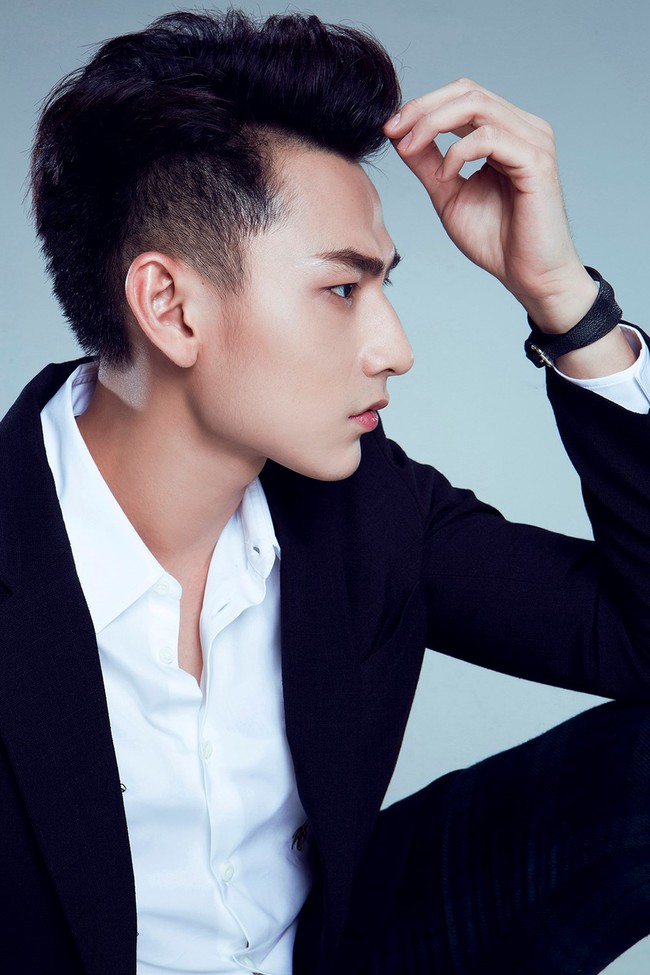 Isaac lan tỏa cảm hứng sống hạnh ph&uacute;c qua Live - Love - Laugh - Ảnh 2.