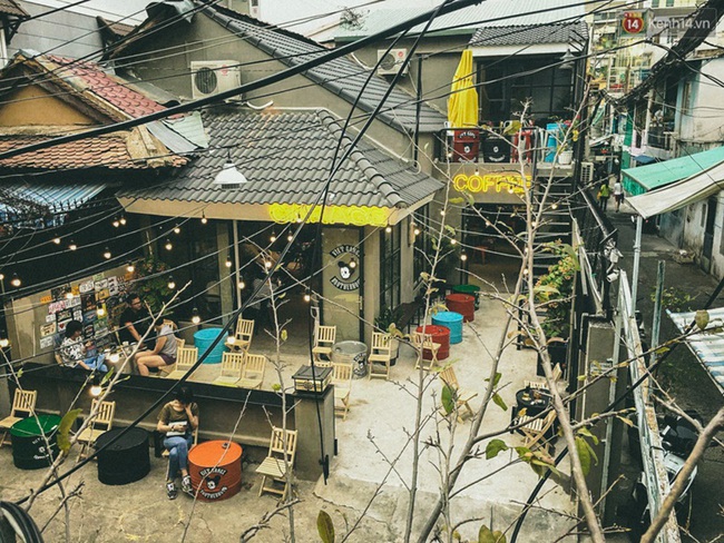 Bên trong khu phức hợp đậm phong cách Chicano của những chàng barber chất chơi ở Sài Gòn - Ảnh 2.